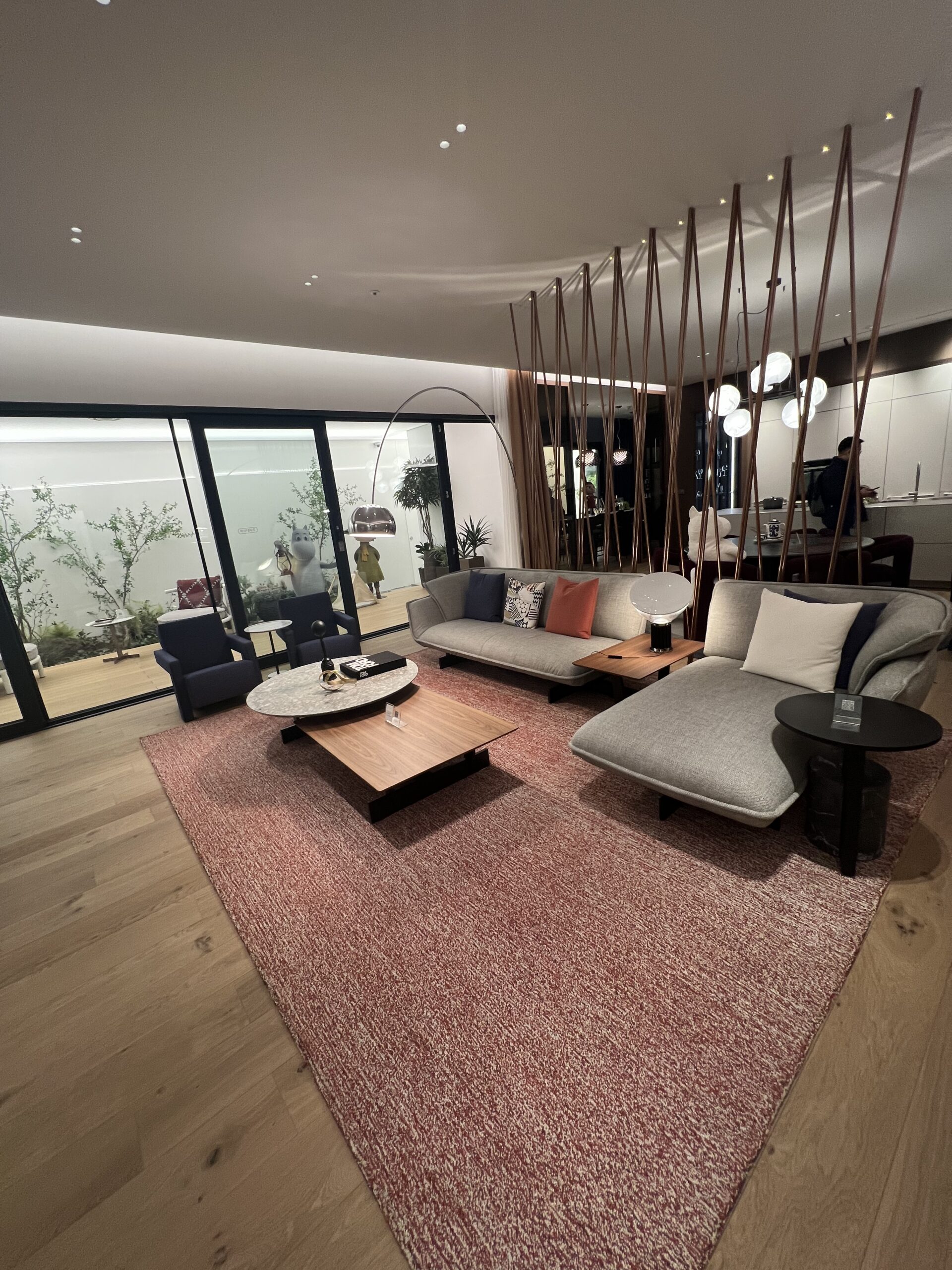 7 Reasons to Hire Professional Apartment Cleaning Services in Los Angeles